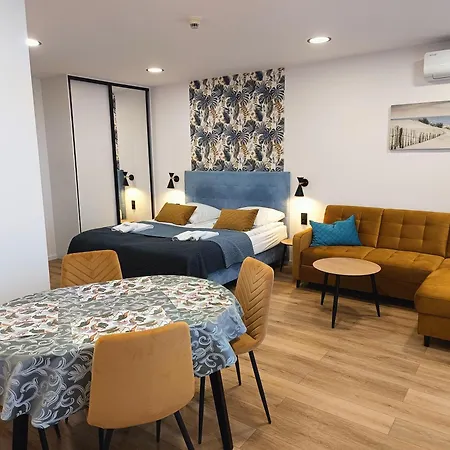 Apartamentyprzymorzu Reymonta Lägenhet *